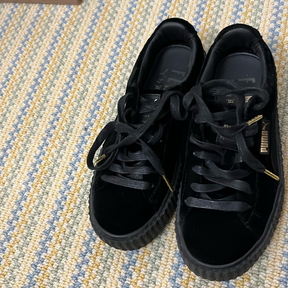 Winter sneakers